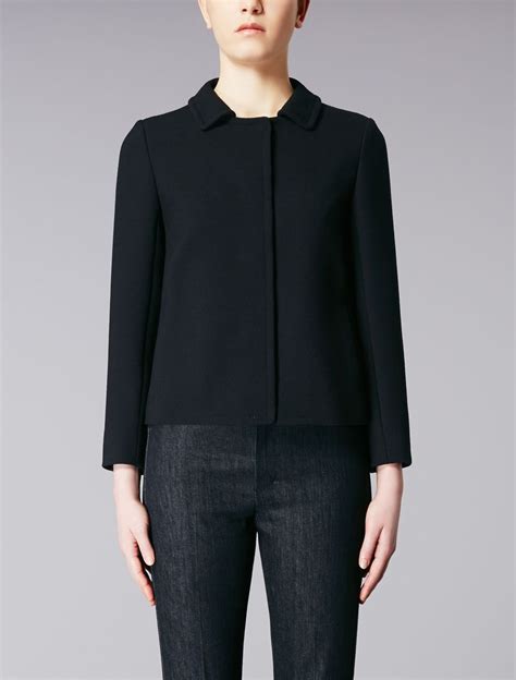 Wool crêpe jacket in black 